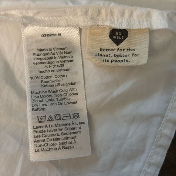 Square-Neck Pleat-Sleeve Top Size M / NWOT - Picture 7 of 7